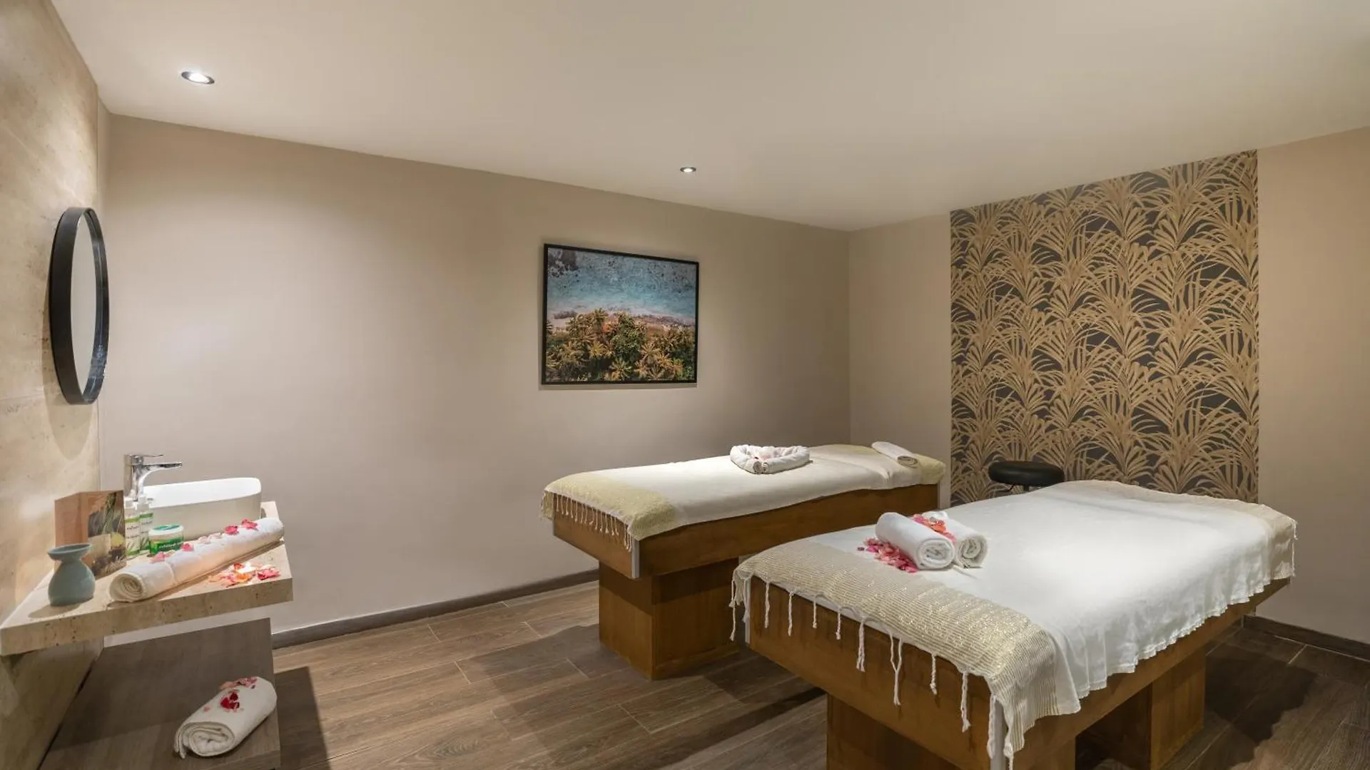 ****  Hotel Golden Tulip El Mechtel Tunisi Tunisia